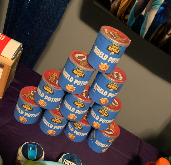 Custom Pringle Cans